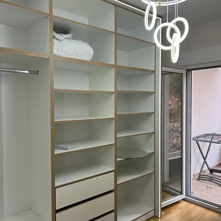Luxury With Garage In Old Bakery Apartment