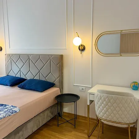 Luxury With Garage In Old Bakery Apartment Budva